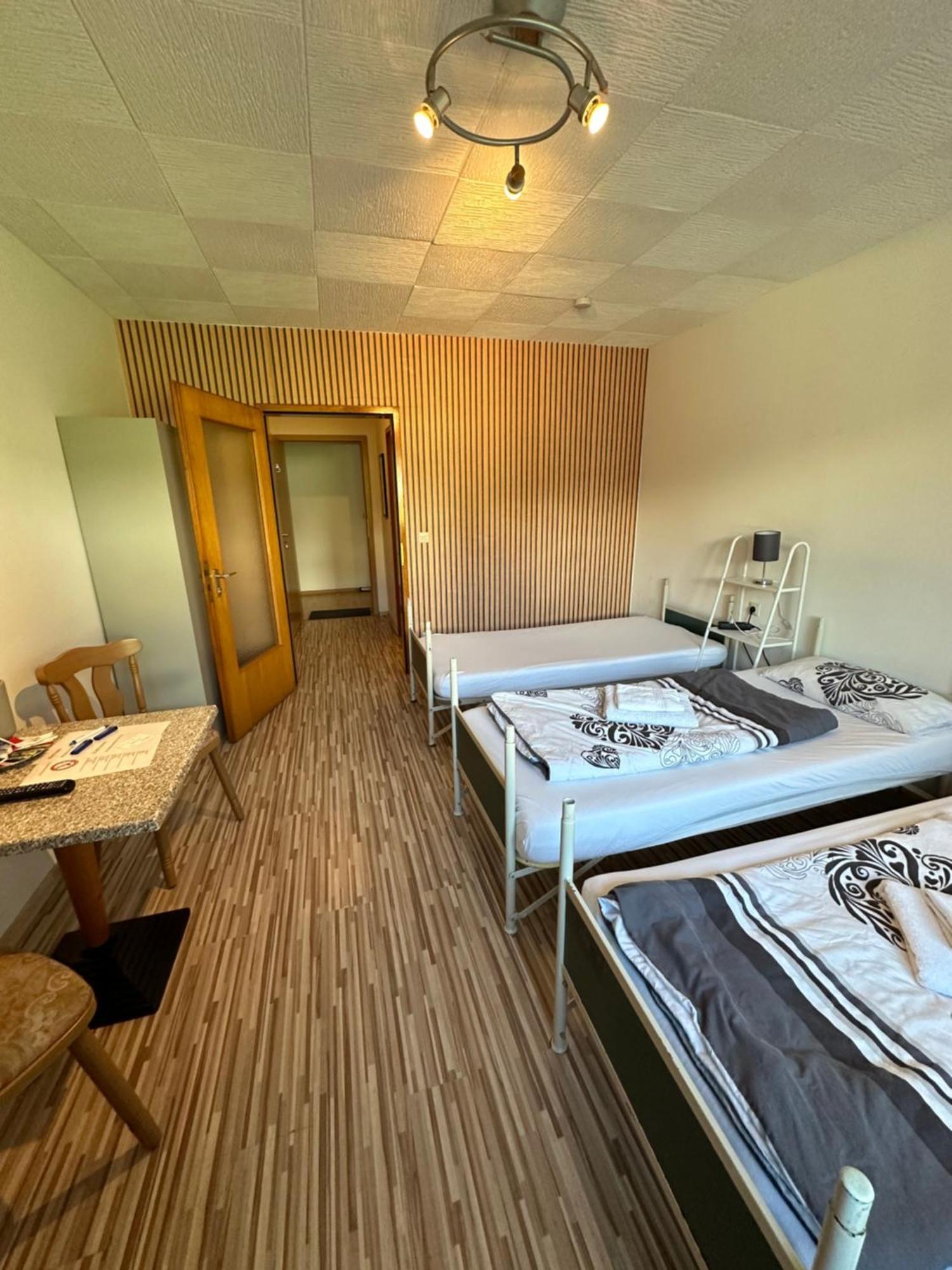 Gaestehaus Rachinger พัพเพนไฮม์ ภายนอก รูปภาพ